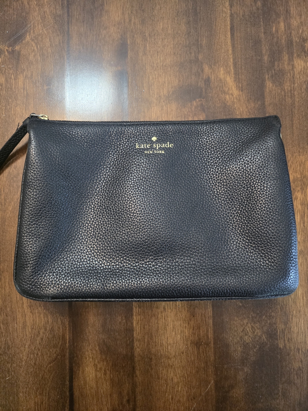 Kate Spade Black Leather Cluch With Gold Logo